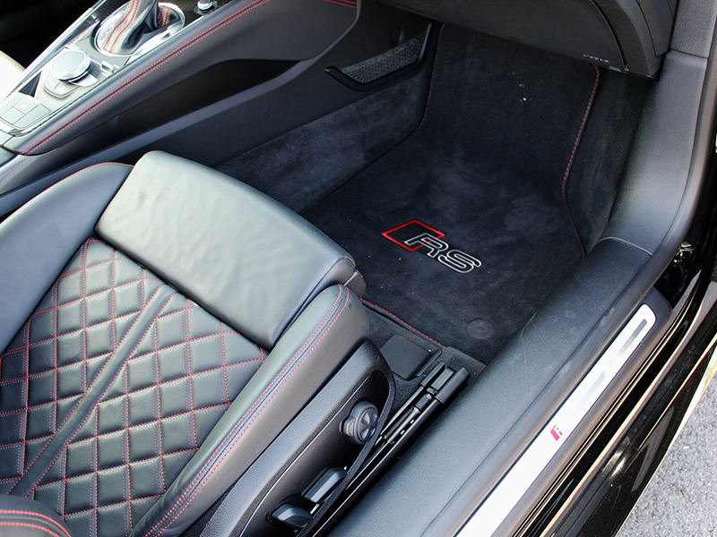 Audi TT RS: أكثر السيارات الرياضية استقطابا في السوق
